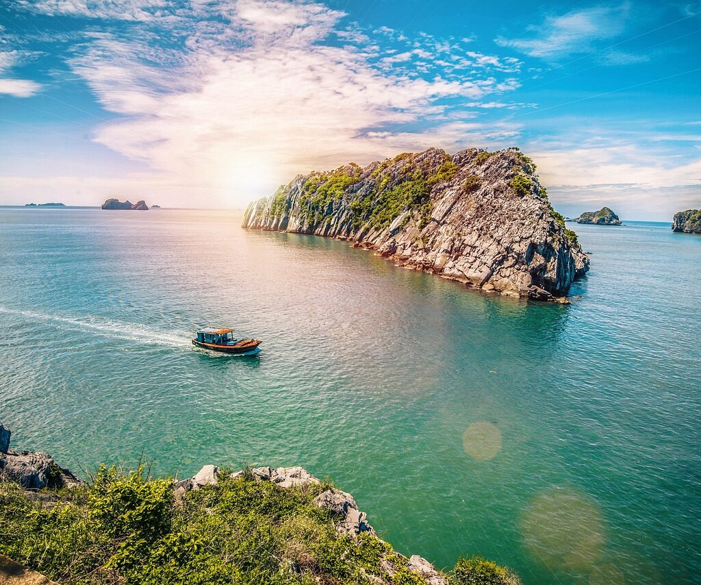 vietnam YTM HOLIDAYS